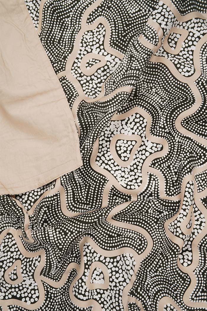 Ngapa Puyurru Quilt Cover Set