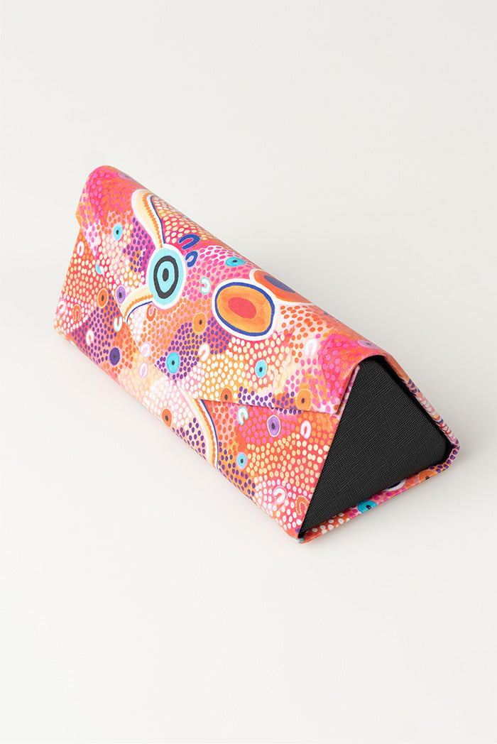 Merindah-Gunya Tri Fold Glasses Hard Case