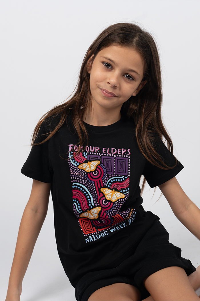 'Ngal-Gawu' Grandmother (Mother's Mum) NAIDOC WEEK 2023 Black Cotton Crew Neck Kids T-Shirt