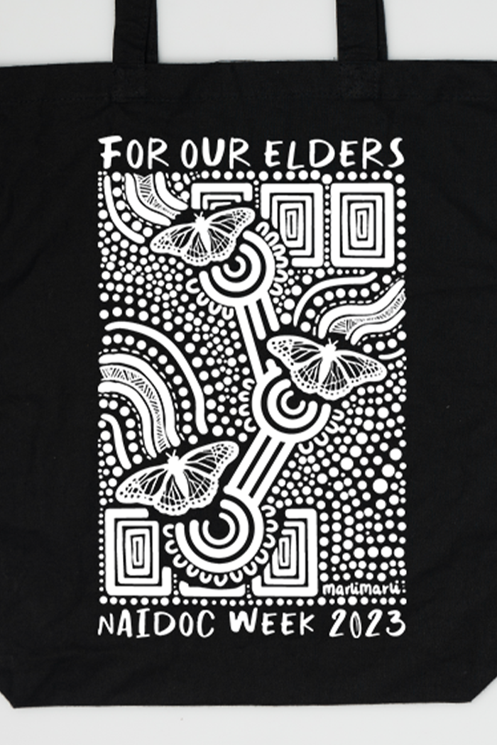 'Ngal-Gawu' Grandmother (Mother's Mum) (Monochrome Print) NAIDOC WEEK 2023 Black Cotton Tote Bag