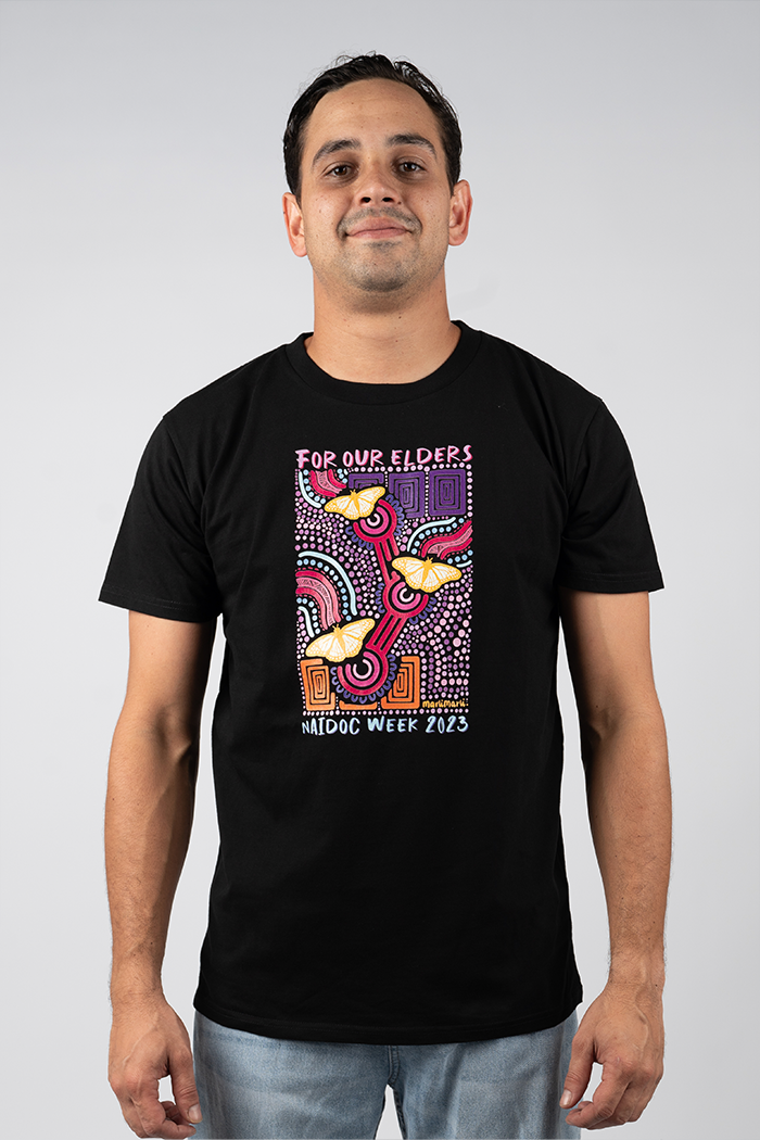 'Ngal-Gawu' Grandmother (Mother's Mum) NAIDOC WEEK 2023 Black Cotton Crew Neck Unisex T-Shirt