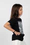'Ngal-Gawu' Grandmother (Mother's Mum) (Monochrome Print) NAIDOC WEEK 2023 Black Cotton Crew Neck Kids T-Shirt